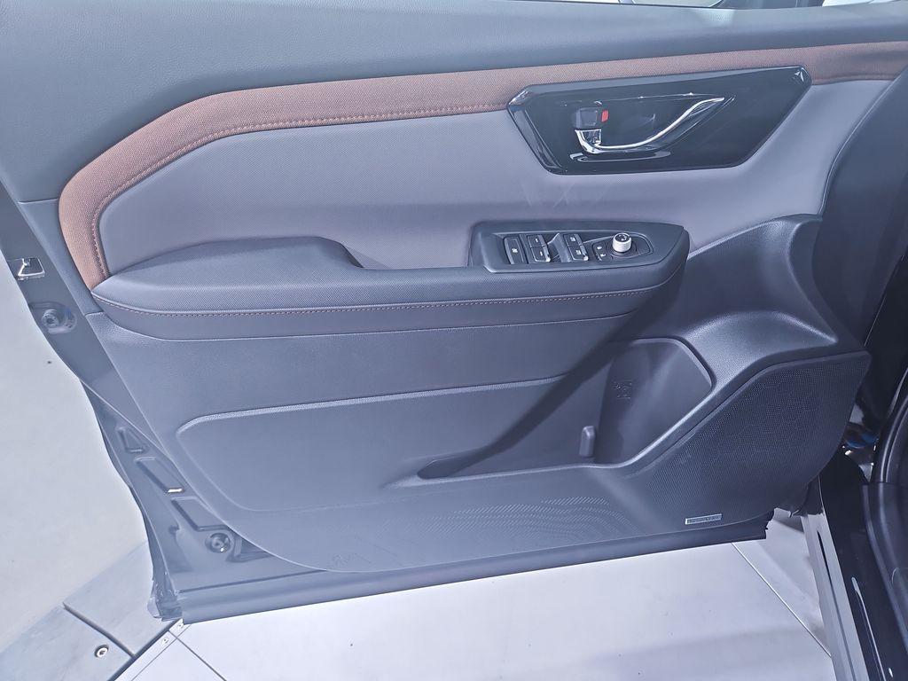 new 2025 Subaru Forester car, priced at $37,743
