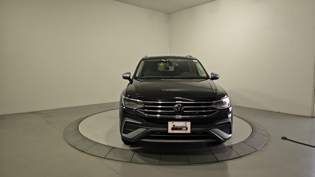 new 2024 Volkswagen Tiguan car, priced at $32,449