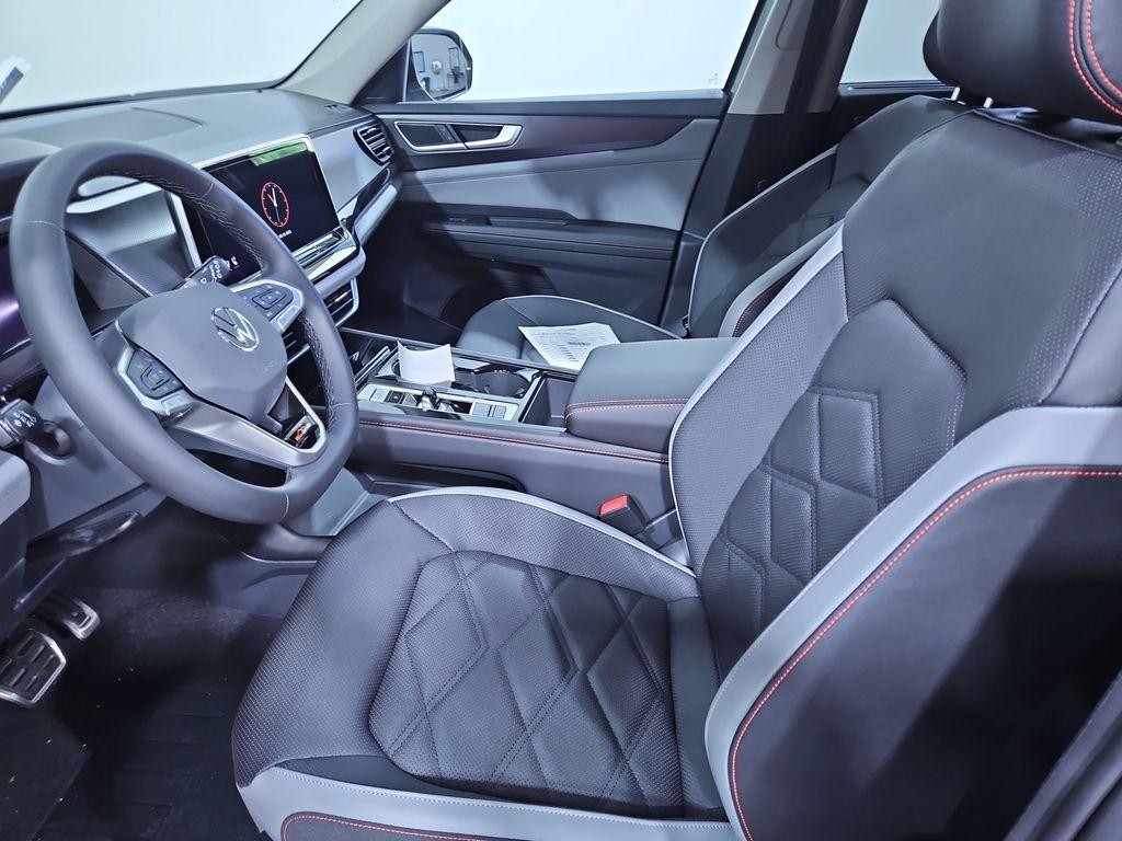 new 2025 Volkswagen Atlas car, priced at $46,834