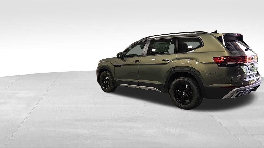 new 2025 Volkswagen Atlas car, priced at $46,834