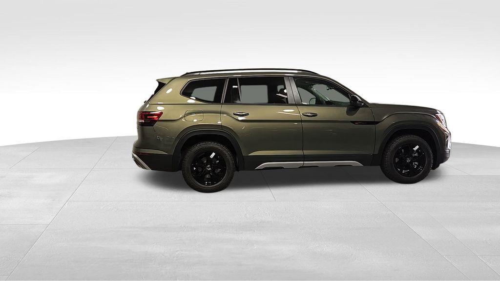new 2025 Volkswagen Atlas car, priced at $46,834