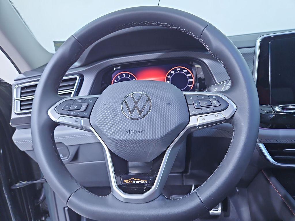 new 2025 Volkswagen Atlas car, priced at $46,834