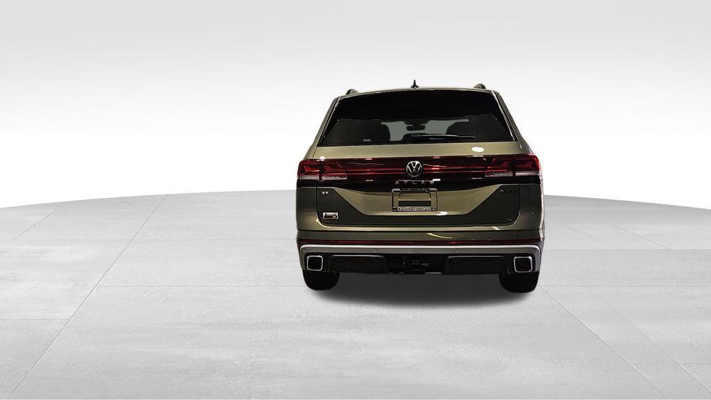 new 2025 Volkswagen Atlas car, priced at $46,834