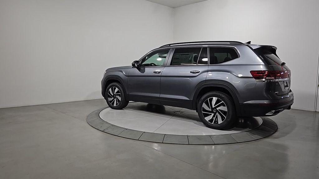 new 2025 Volkswagen Atlas car, priced at $42,234