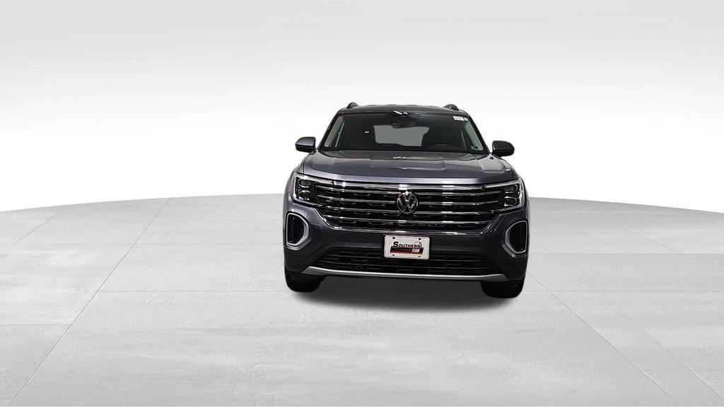 new 2025 Volkswagen Atlas car, priced at $43,234
