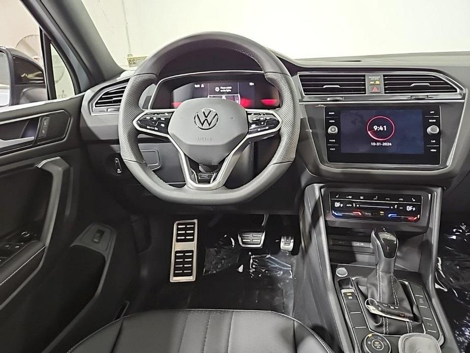 new 2024 Volkswagen Tiguan car, priced at $34,799