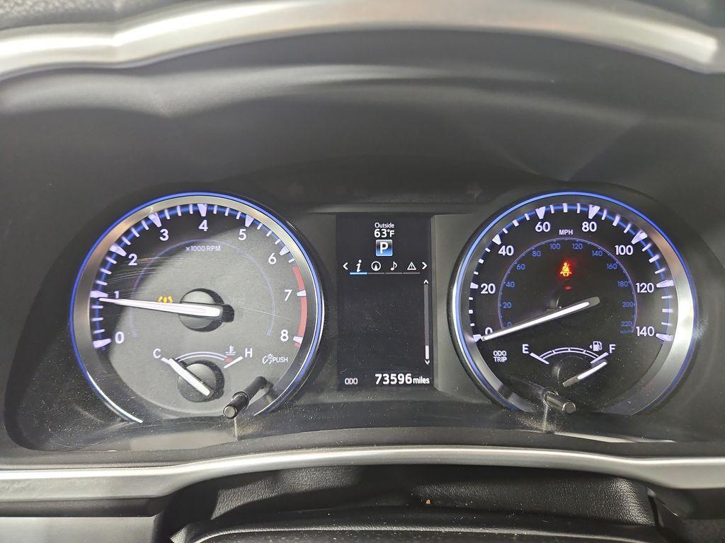 used 2014 Toyota Highlander car, priced at $21,105