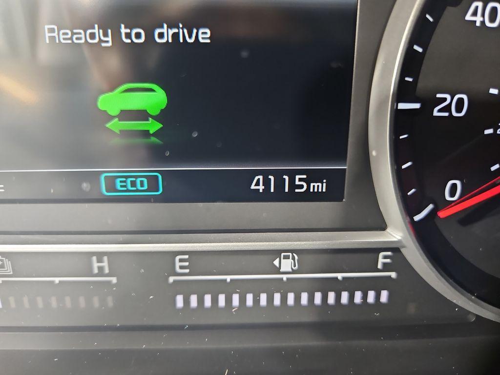 used 2023 Kia Sorento Hybrid car, priced at $34,365