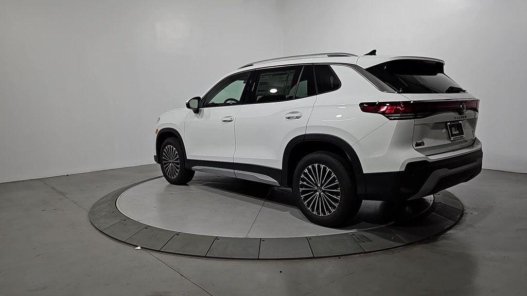 new 2026 Volkswagen Tiguan car, priced at $33,053