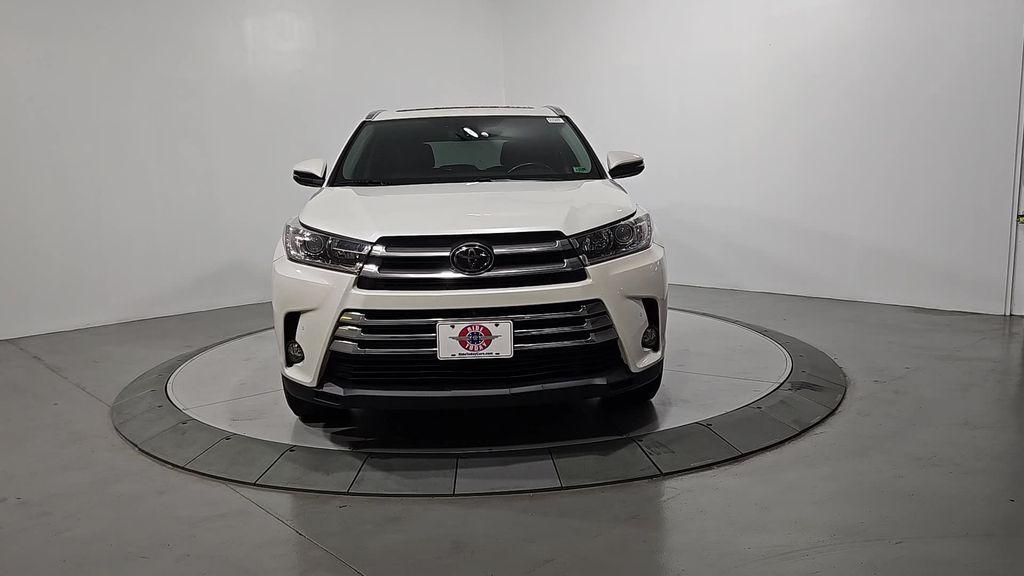used 2018 Toyota Highlander car, priced at $23,326