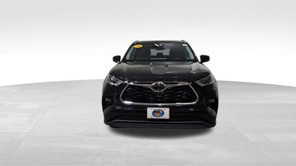 used 2020 Toyota Highlander car, priced at $30,171