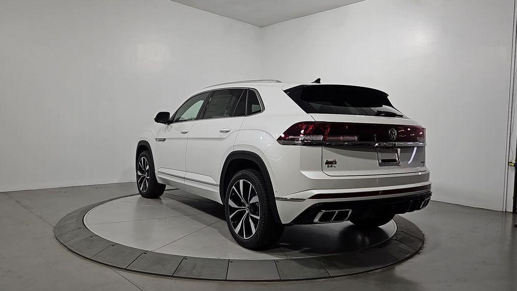 new 2025 Volkswagen Atlas Cross Sport car, priced at $50,159