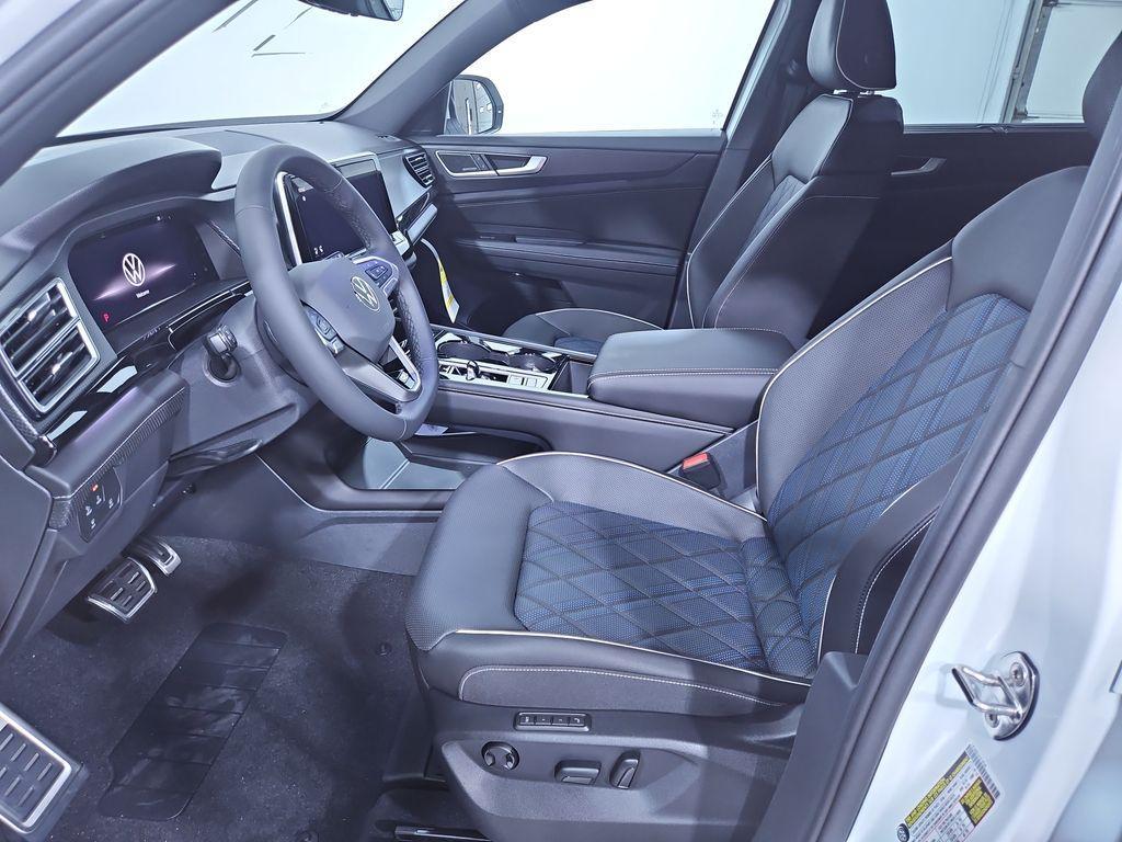 new 2025 Volkswagen Atlas Cross Sport car, priced at $50,159