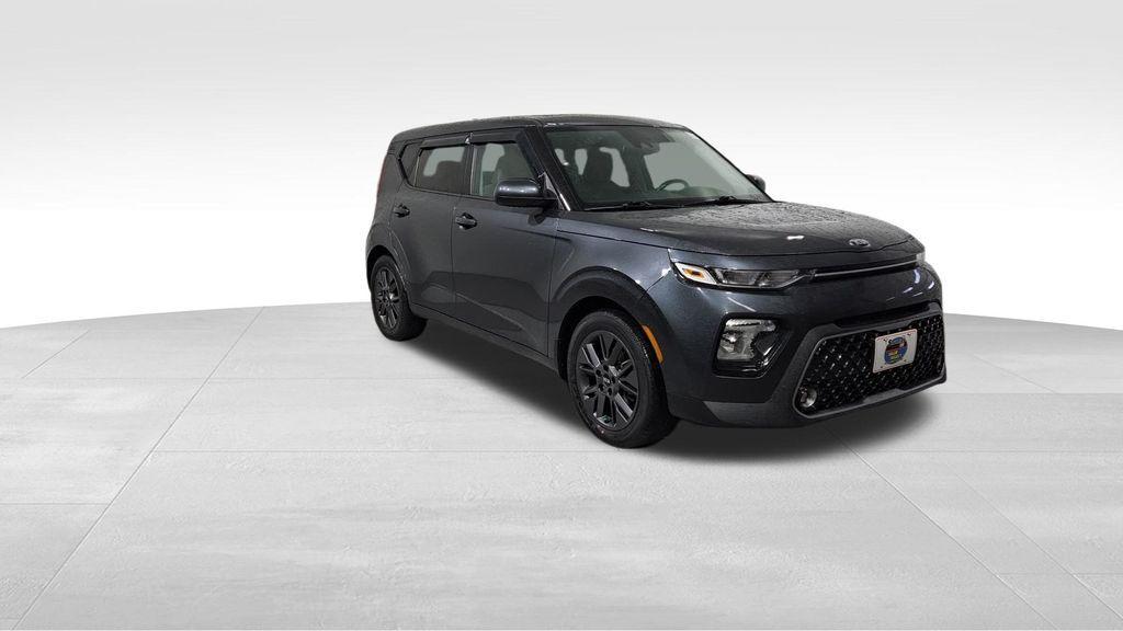 used 2021 Kia Soul car, priced at $17,174