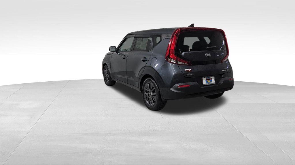 used 2021 Kia Soul car, priced at $17,174