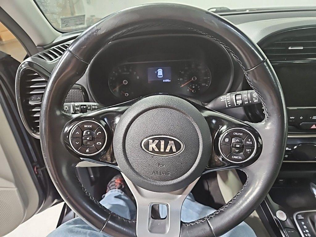 used 2021 Kia Soul car, priced at $17,174