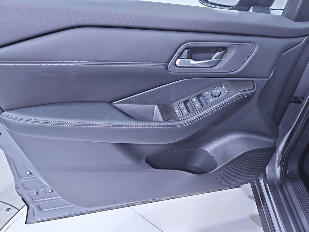 new 2025 Nissan Rogue car, priced at $32,625