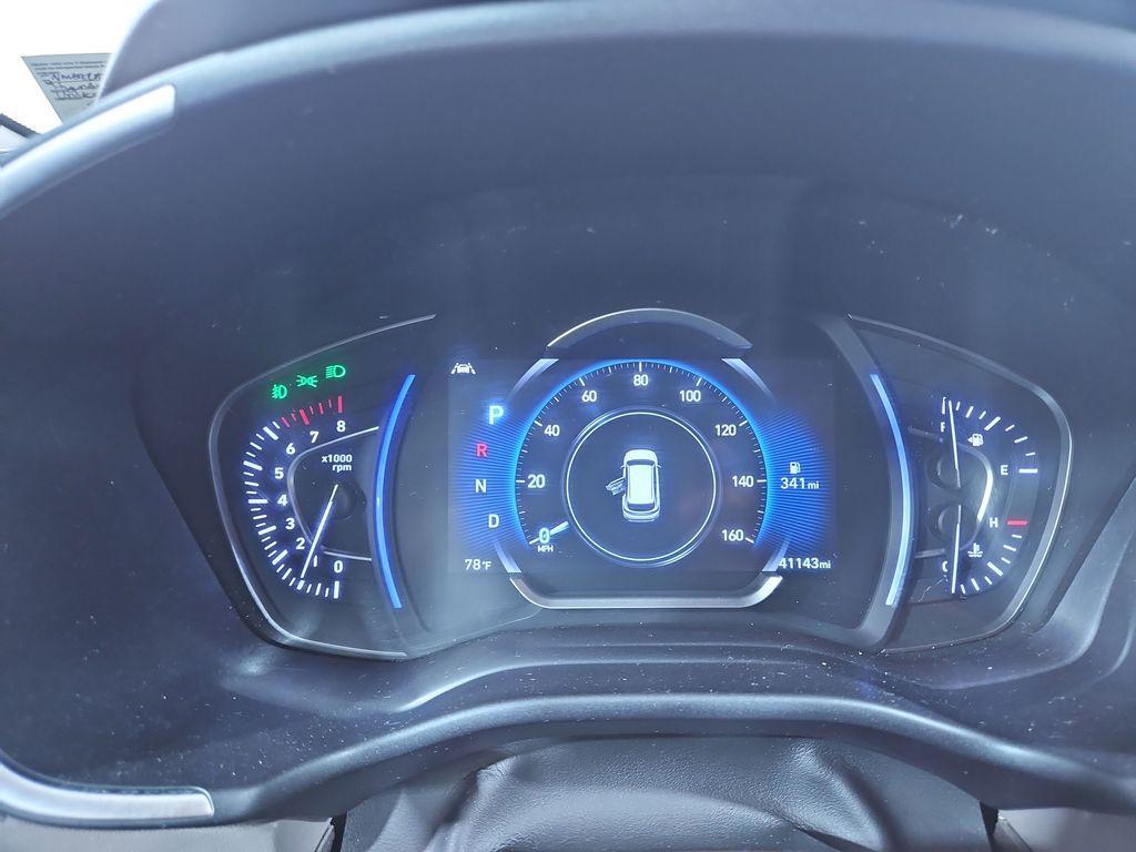 used 2020 Hyundai Santa Fe car, priced at $20,382
