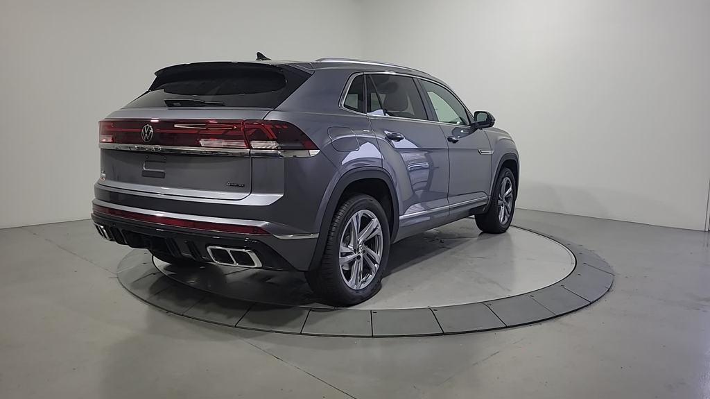 new 2024 Volkswagen Atlas Cross Sport car, priced at $46,443