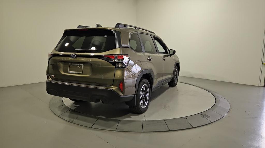 new 2025 Subaru Forester car, priced at $32,223