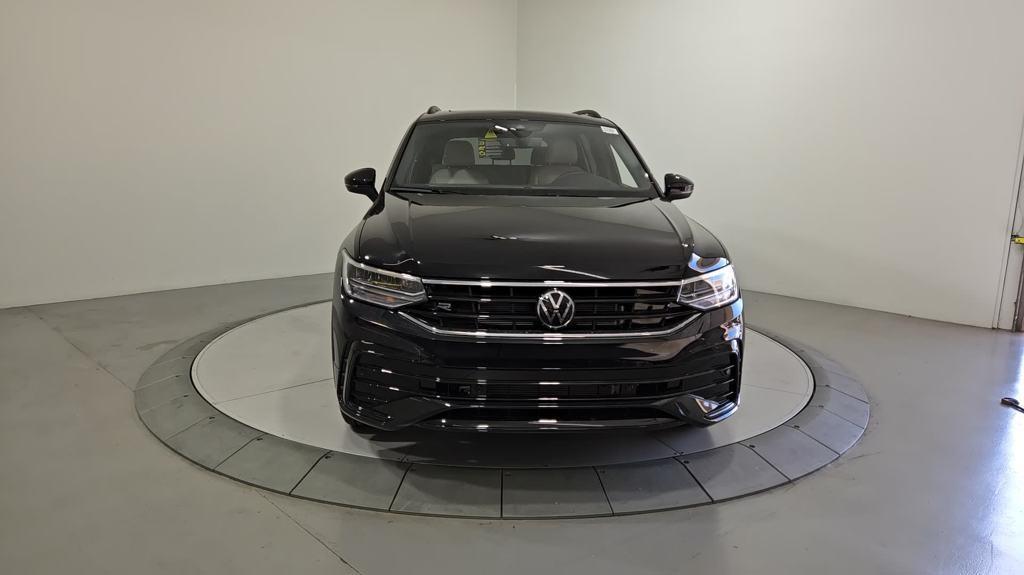 new 2024 Volkswagen Tiguan car, priced at $34,799