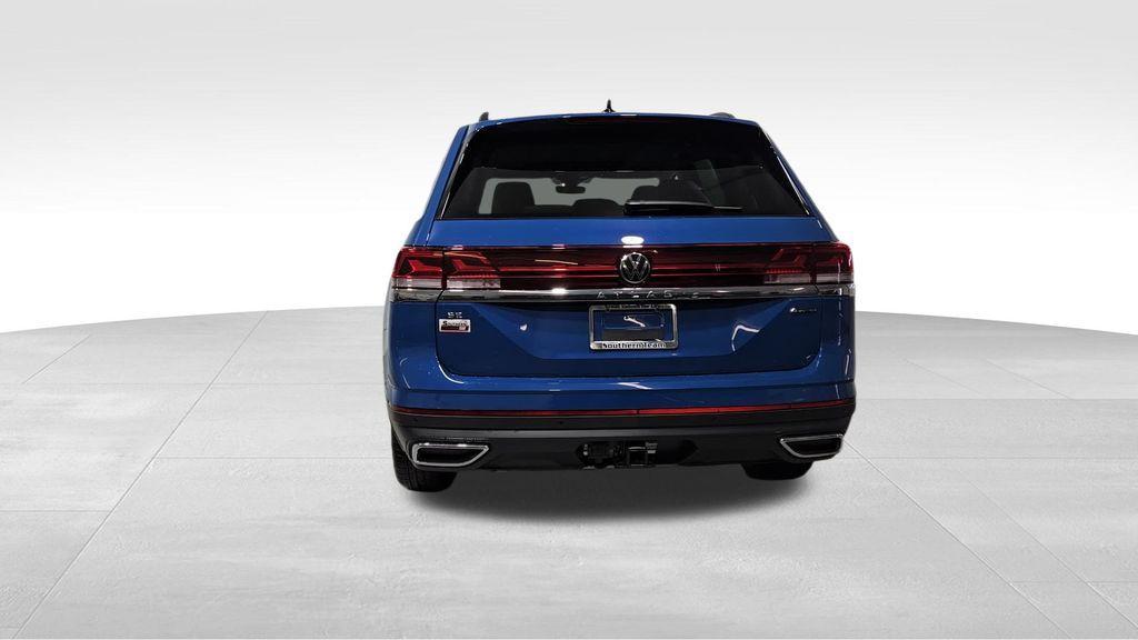 new 2025 Volkswagen Atlas car, priced at $42,704