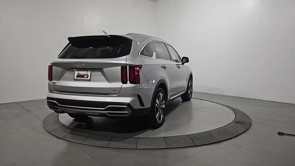 used 2023 Kia Sorento Hybrid car, priced at $34,792