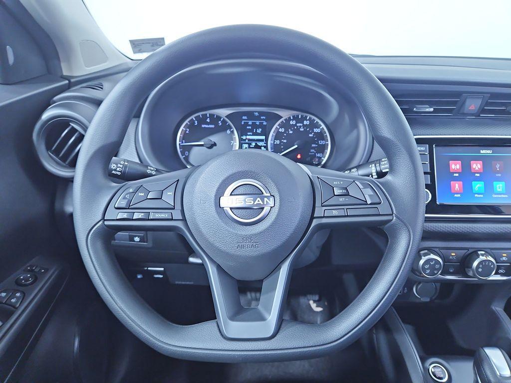 new 2025 Nissan Kicks Play car, priced at $21,479