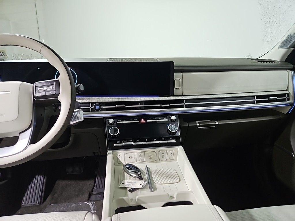 new 2025 Hyundai Santa Fe car, priced at $46,368