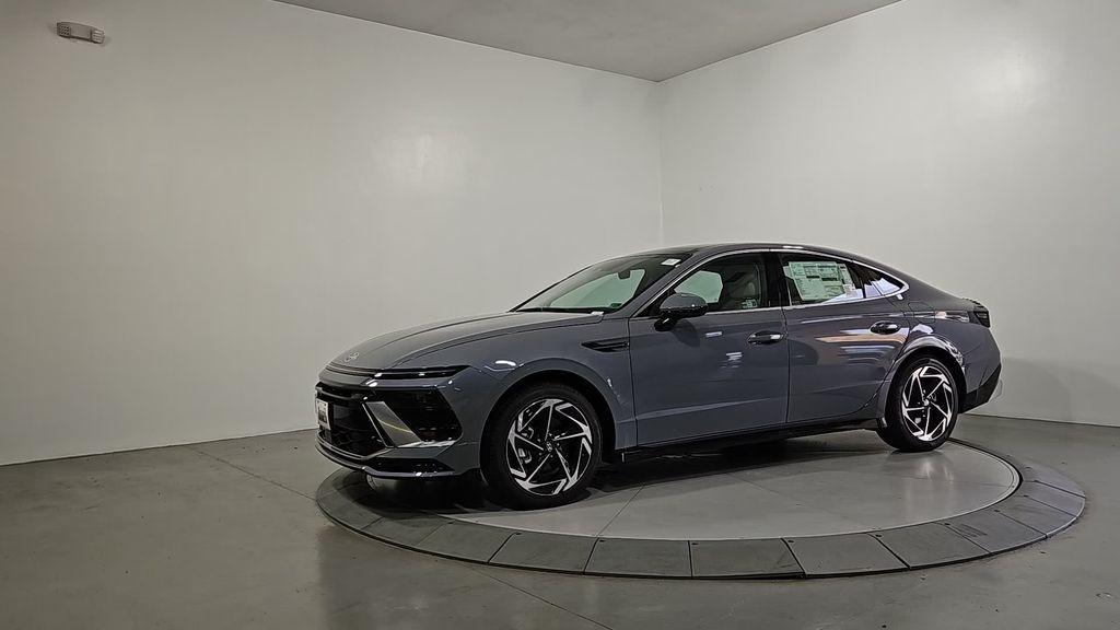 new 2025 Hyundai Sonata car, priced at $30,333