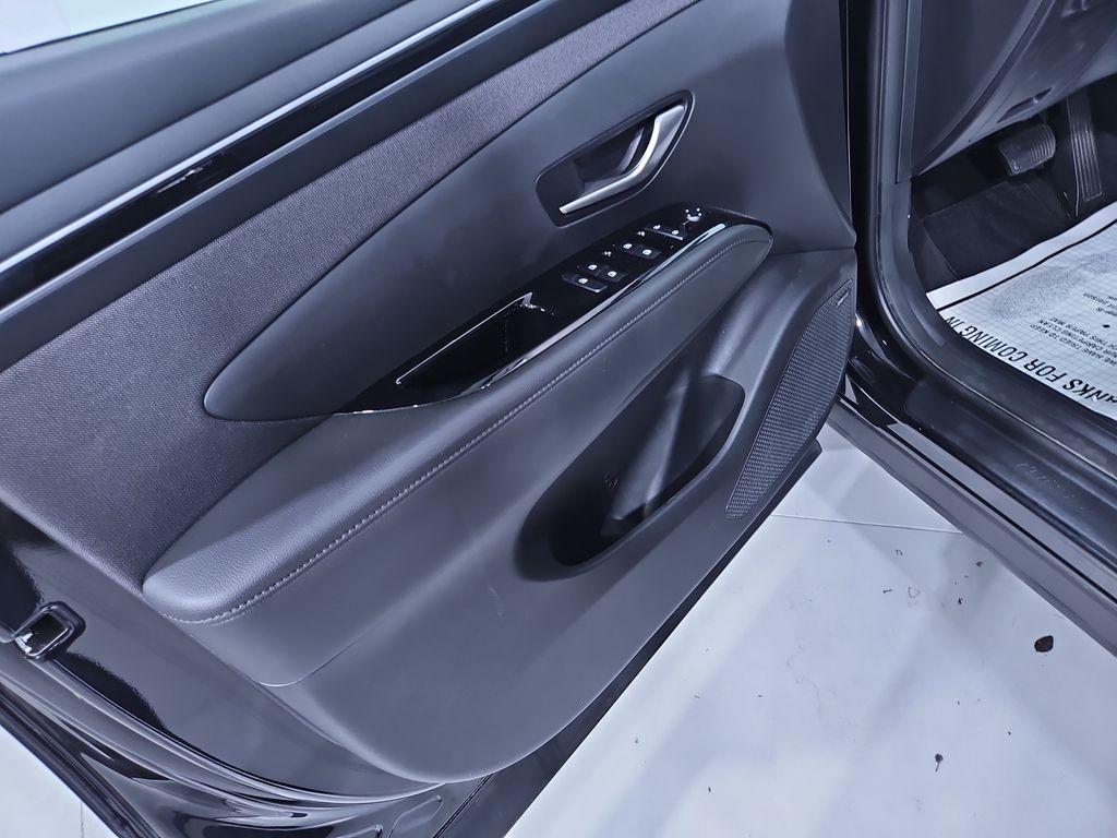 used 2024 Hyundai TUCSON Hybrid car, priced at $33,140