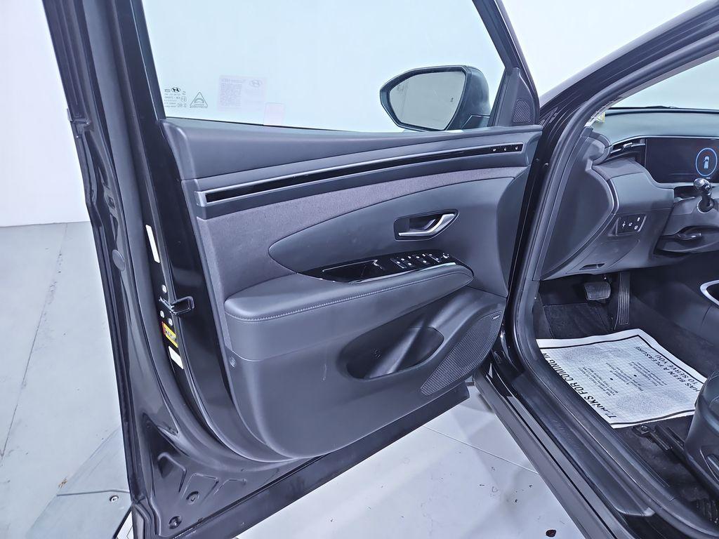used 2024 Hyundai TUCSON Hybrid car, priced at $33,140