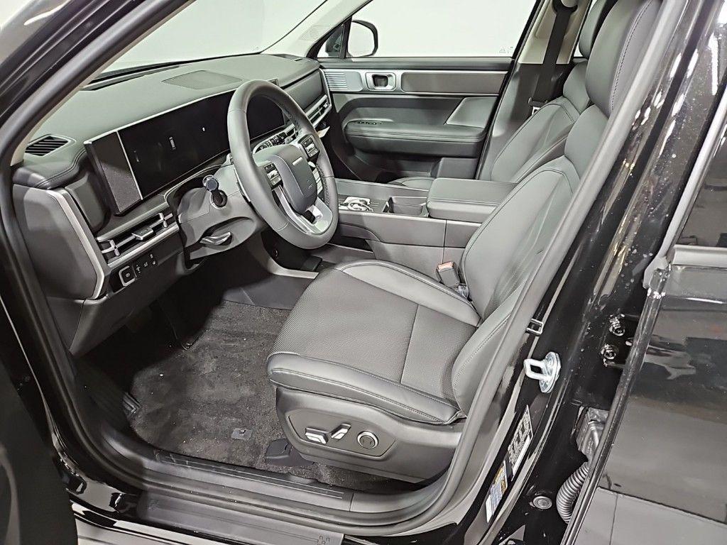 new 2025 Hyundai Santa Fe car, priced at $39,248