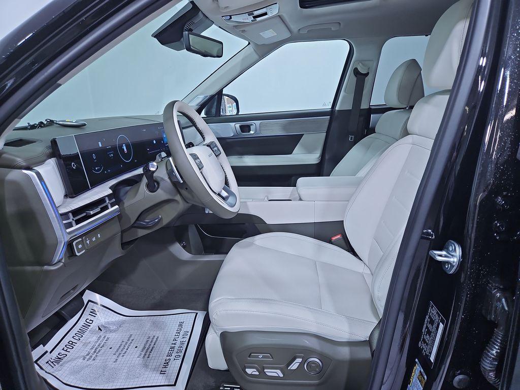 new 2025 Hyundai Santa Fe car, priced at $45,542