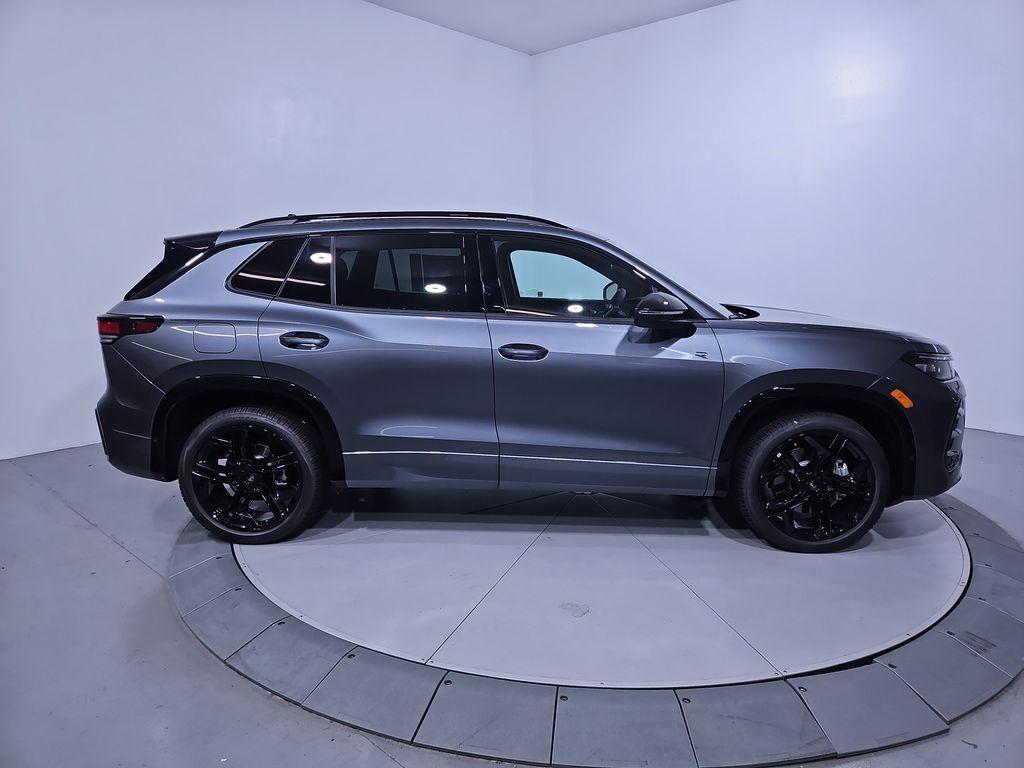 new 2025 Volkswagen Tiguan car, priced at $37,395