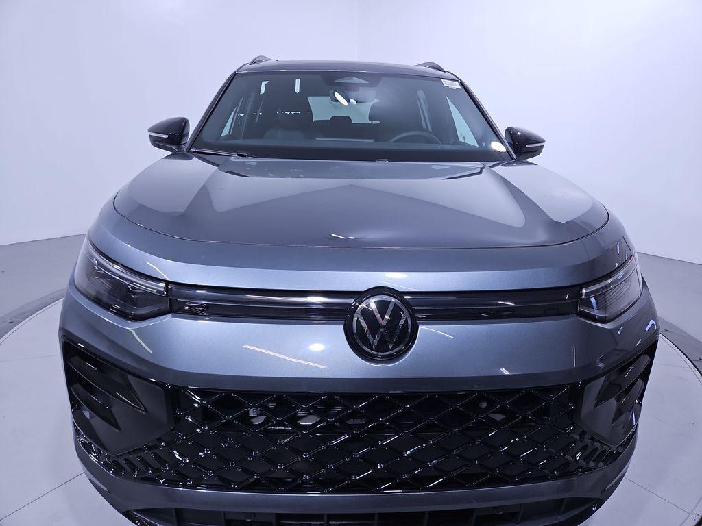 new 2025 Volkswagen Tiguan car, priced at $37,395