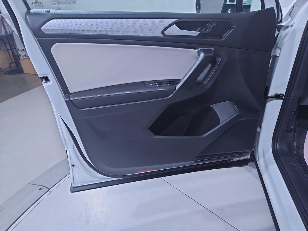 used 2024 Volkswagen Tiguan car, priced at $26,174