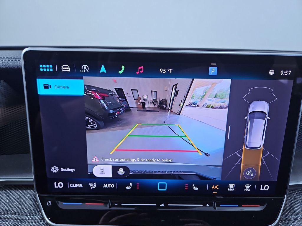 new 2025 Volkswagen Tiguan car, priced at $32,351