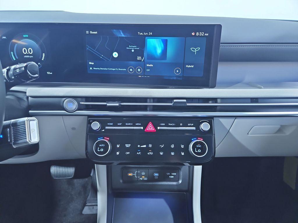 new 2025 Hyundai TUCSON Hybrid car, priced at $41,284
