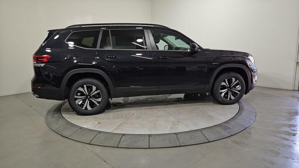 new 2025 Volkswagen Atlas car, priced at $37,493