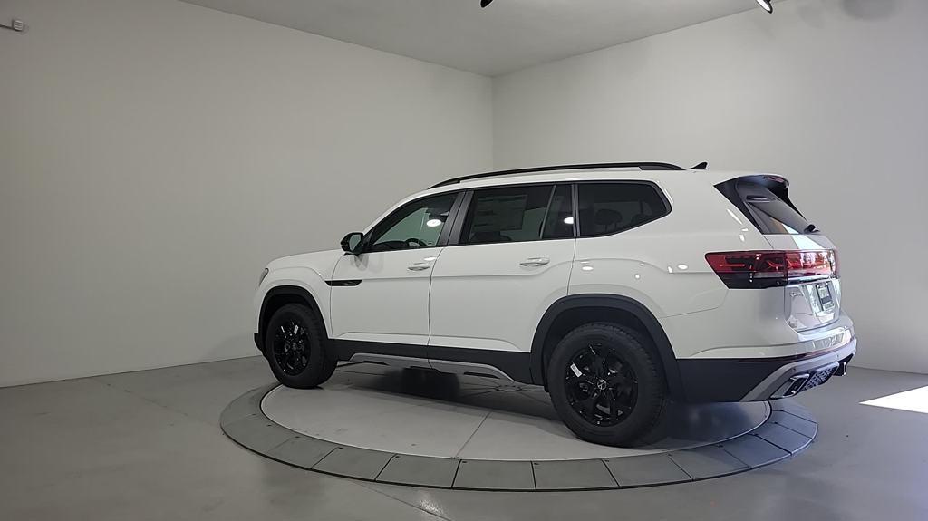 new 2024 Volkswagen Atlas car, priced at $43,253