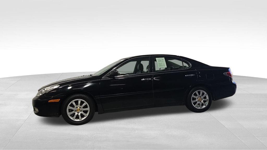 used 2004 Lexus ES 330 car, priced at $5,963