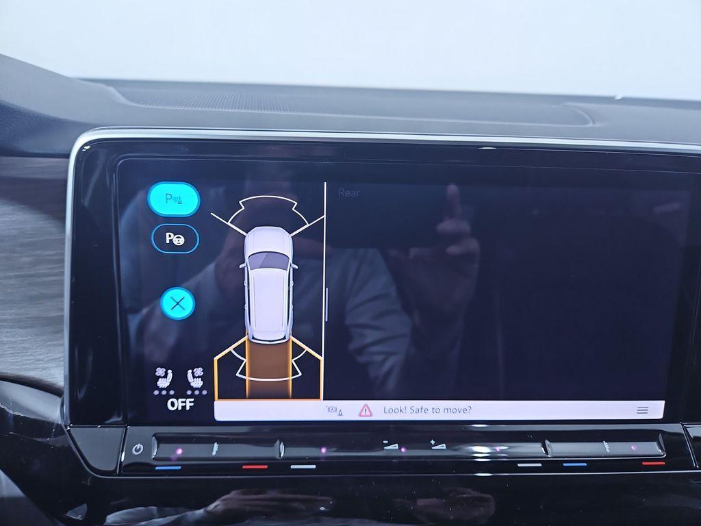new 2026 Volkswagen Atlas car, priced at $54,738