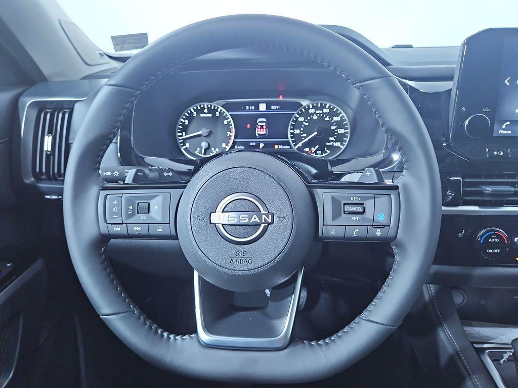 new 2025 Nissan Pathfinder car, priced at $46,378