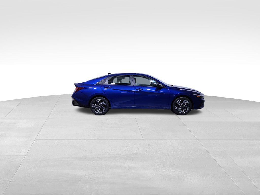 new 2025 Hyundai Elantra car, priced at $23,028