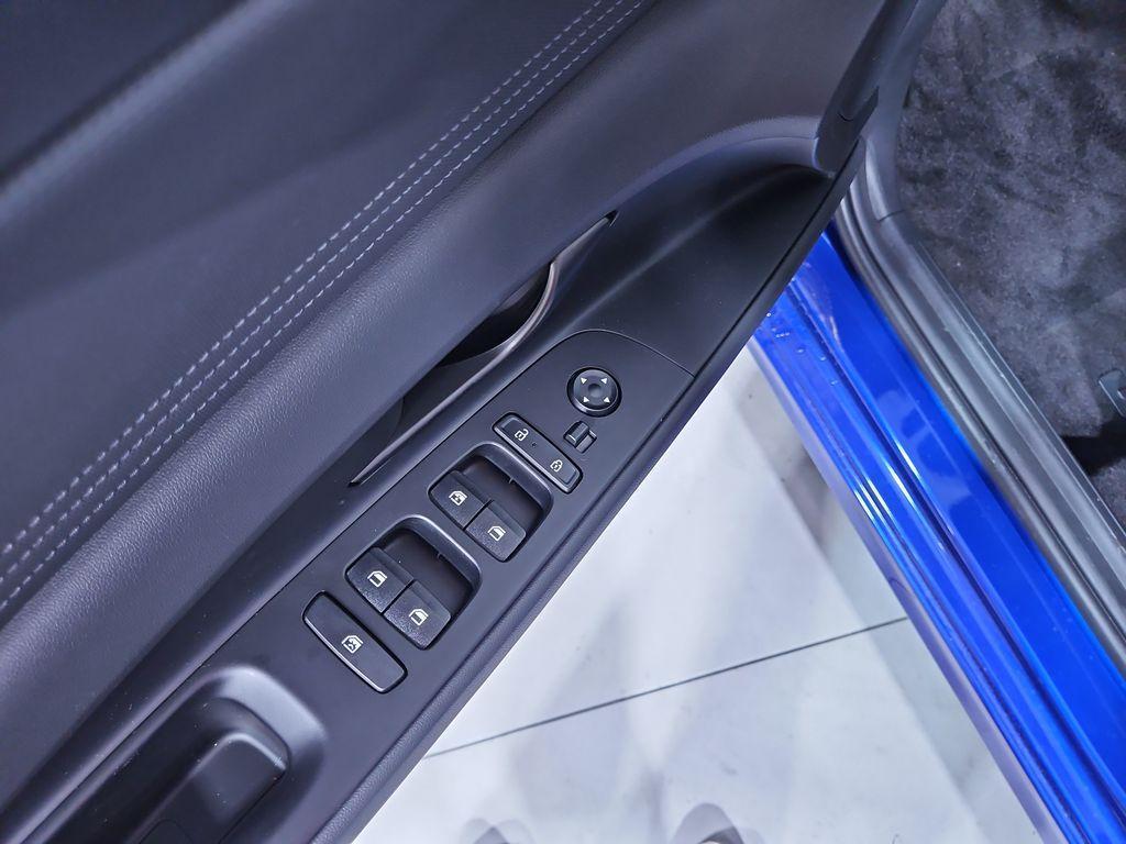 new 2025 Hyundai Elantra car, priced at $23,028