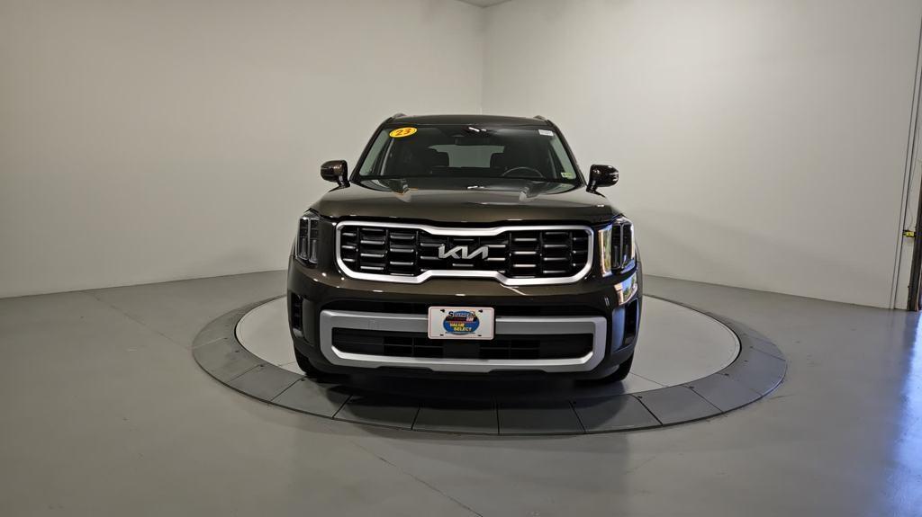 used 2023 Kia Telluride car, priced at $33,357