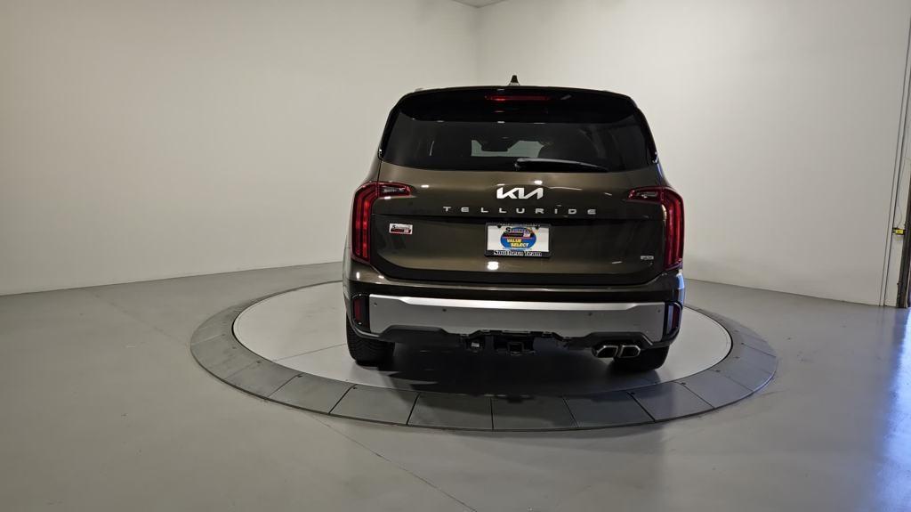 used 2023 Kia Telluride car, priced at $33,357