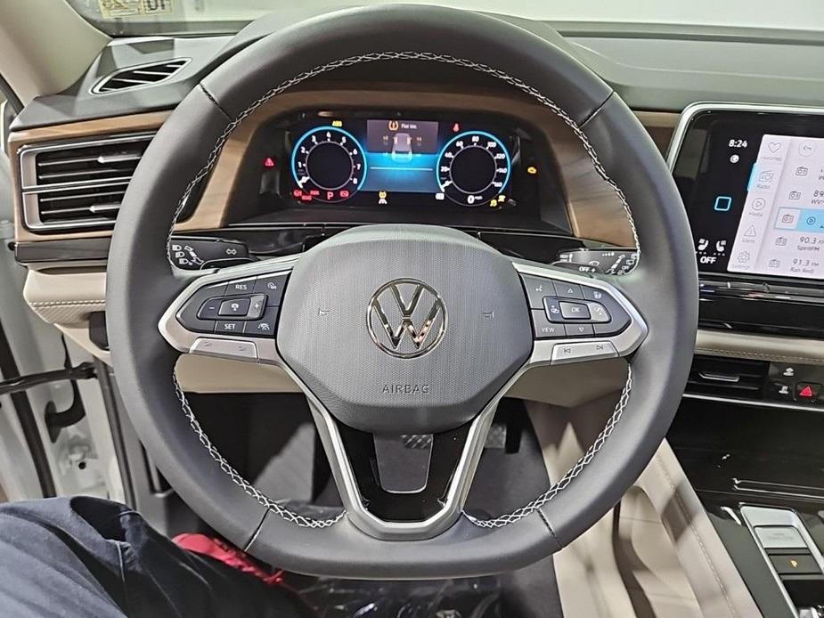 new 2025 Volkswagen Atlas car, priced at $47,052