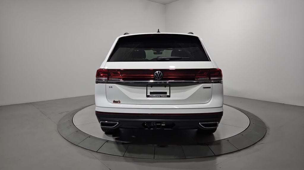 new 2025 Volkswagen Atlas car, priced at $47,052